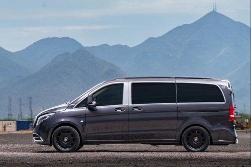 2021 Mercedes-Benz Metris Base