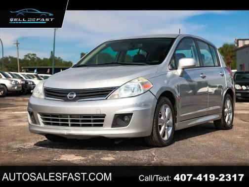 2012 Nissan Versa 1.8 SL