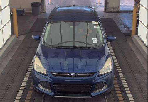 Deep Impact Blue 2014 Ford Escape SE