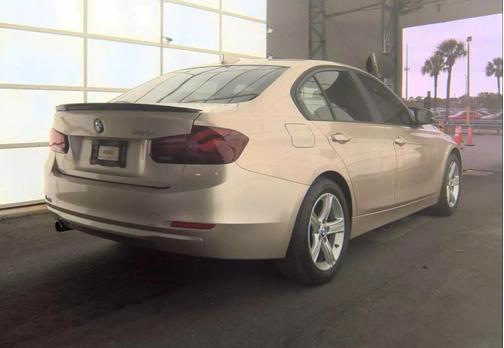 2014 BMW 320 i