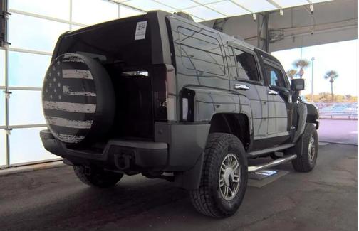2006 Hummer H3 Base
