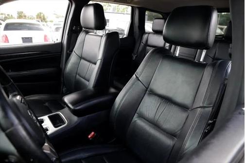 2012 Jeep Grand Cherokee Laredo