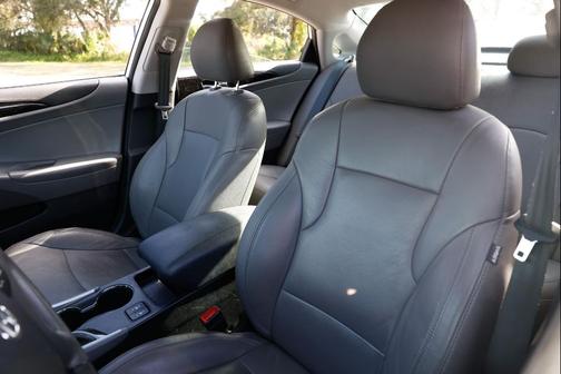 2013 Hyundai SONATA Limited 2.0T
