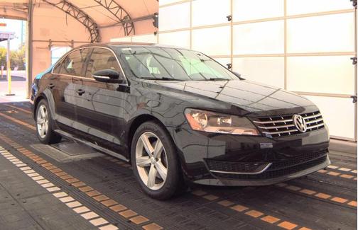 2012 Volkswagen Passat 2.5 SE