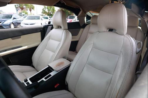 2012 Volvo C70 T5