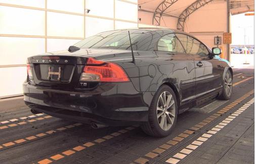 2012 Volvo C70 T5