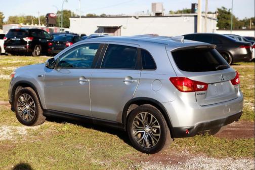 2017 Mitsubishi Outlander Sport 2.4 SE
