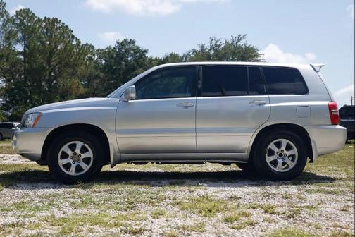 Millennium Silver Metallic 2001 Toyota Highlander Base