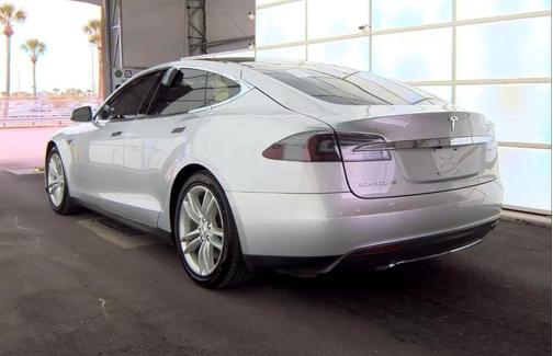 2013 Tesla Model S