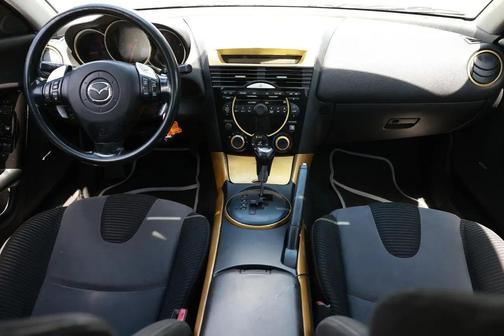 WHITE 2006 Mazda RX-8 6-Speed Sport Automatic