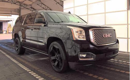 2017 GMC Yukon XL Denali