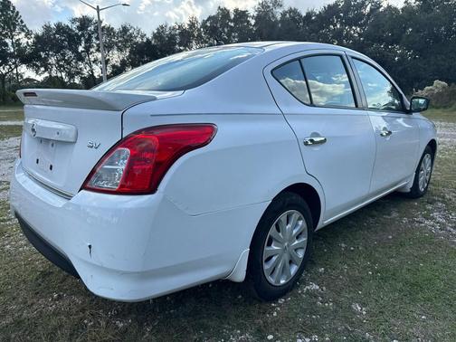2017 Nissan Versa 1.6 SV