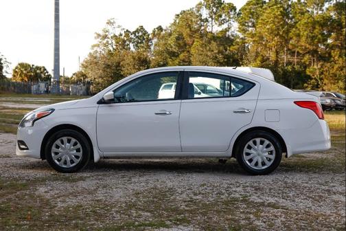 2017 Nissan Versa 1.6 SV