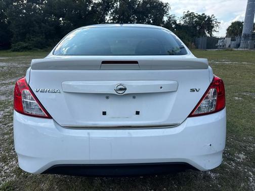2017 Nissan Versa 1.6 SV