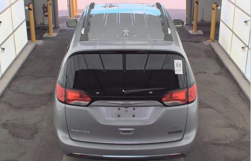 2018 Chrysler Pacifica Touring-L