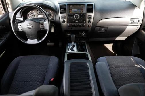 2011 Nissan Armada SV