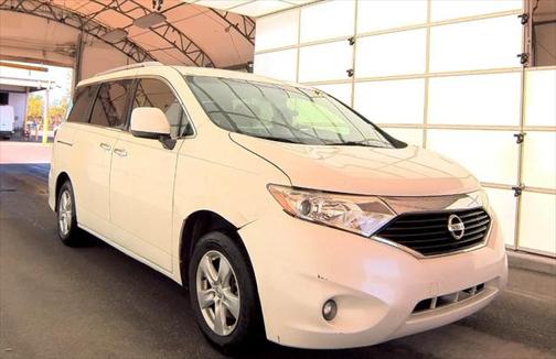 2017 Nissan Quest SV