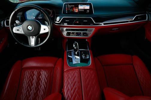 2021 BMW 750 Li xDrive