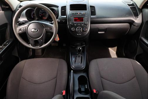 2013 Kia Soul Base