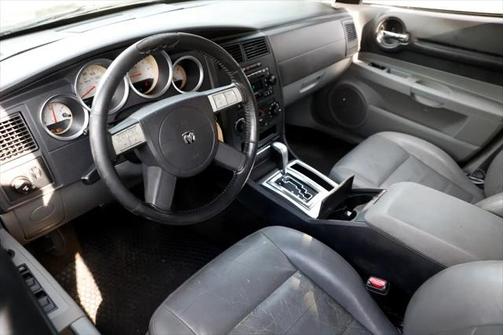 2005 Dodge Magnum RT