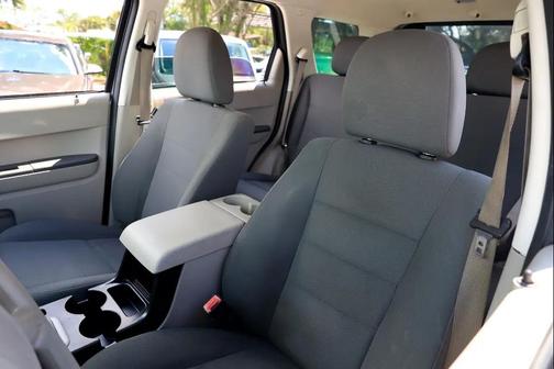 2012 Ford Escape XLS