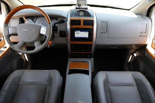 Mineral Gray Metallic Clearcoat 2007 Chrysler Aspen Limited