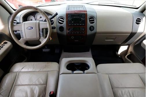 2005 Ford F-150 Lariat SuperCrew