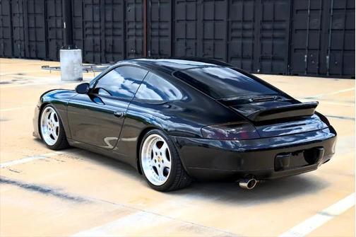2000 Porsche 911 Carrera