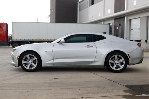 2016 Chevrolet Camaro 1LT
