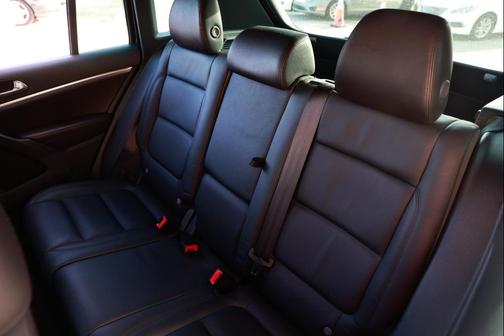 2014 Volkswagen Tiguan Auto R-Line