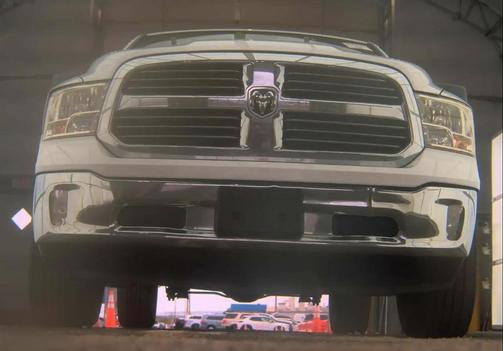 Bright White Clearcoat 2014 RAM 1500 SLT