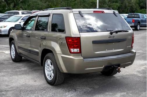 2005 Jeep Grand Cherokee Laredo