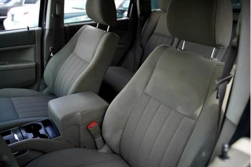 2005 Jeep Grand Cherokee Laredo