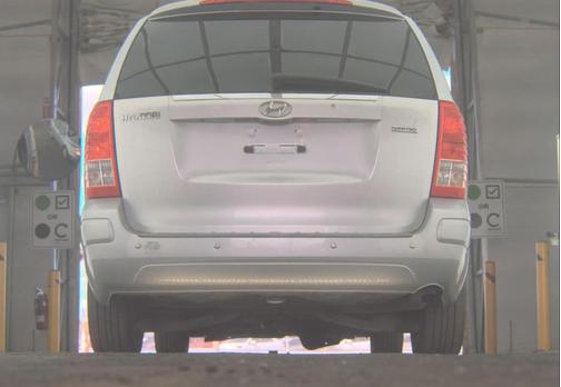 2007 Hyundai Entourage Limited