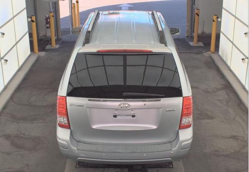 2007 Hyundai Entourage Limited