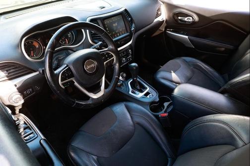 2018 Jeep Cherokee Latitude Plus