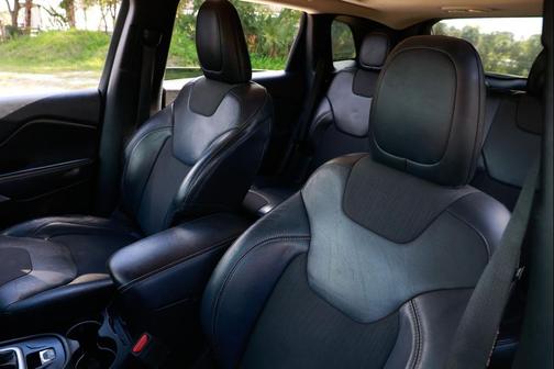 2018 Jeep Cherokee Latitude Plus