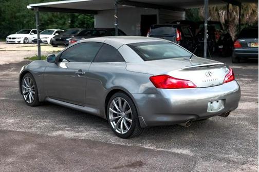 2009 INFINITI G37 Sport
