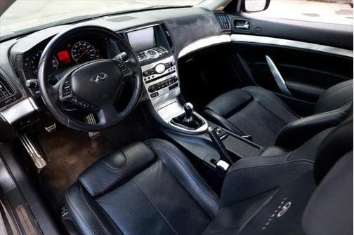 2009 INFINITI G37 Sport