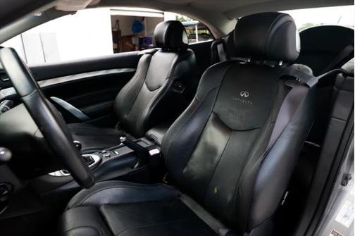 2009 INFINITI G37 Sport