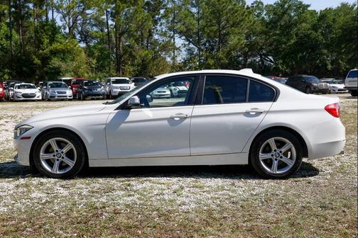WHITE 2014 BMW 320 i