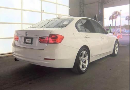2014 BMW 320 i