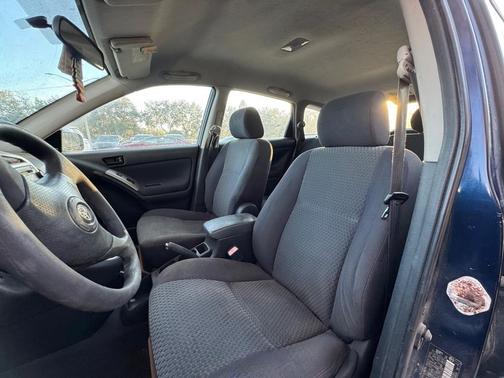 2005 Toyota Matrix XR