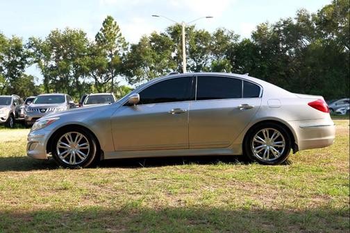 2012 Hyundai Genesis 3.8