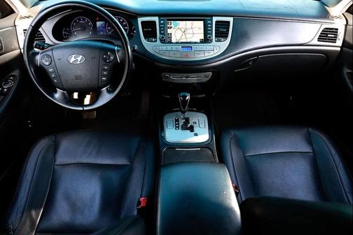 2012 Hyundai Genesis 3.8