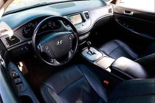 2012 Hyundai Genesis 3.8