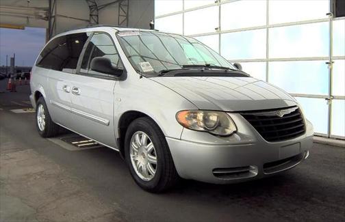 2007 Chrysler Town & Country Touring
