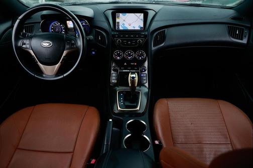 2013 Hyundai Genesis Coupe 3.8 Grand Touring