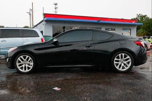 2013 Hyundai Genesis Coupe 3.8 Grand Touring