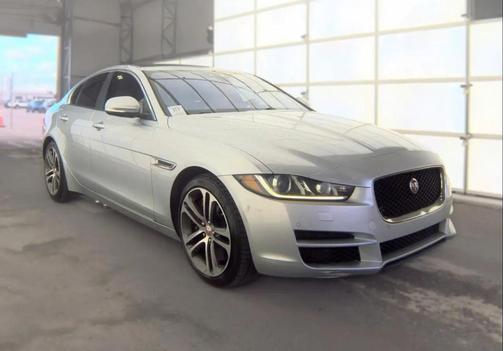 SILVER 2017 Jaguar XE 35t Premium